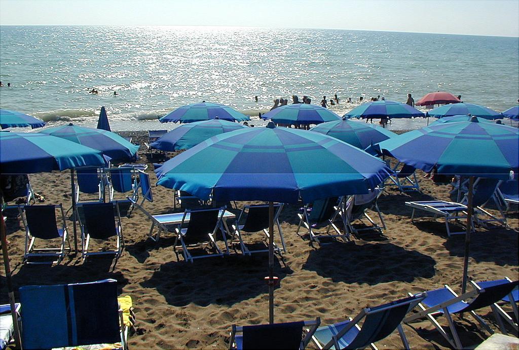 Camping Free Beach Марина-ди-Биббона Экстерьер фото
